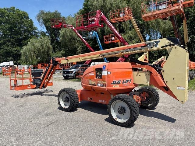 JLG 600AJ رافعات سلة مفصلية