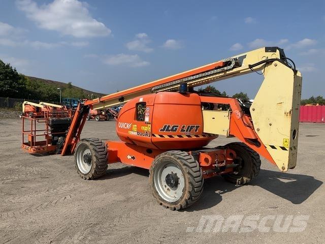 JLG 600AJ رافعات سلة مفصلية