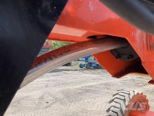 JLG 600AJ رافعات سلة مفصلية