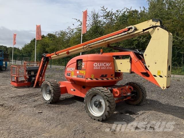 JLG 600AJ رافعات سلة مفصلية