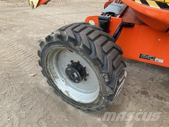 JLG 600AJ رافعات سلة مفصلية