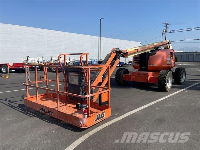 JLG 600AJ رافعات سلة مفصلية