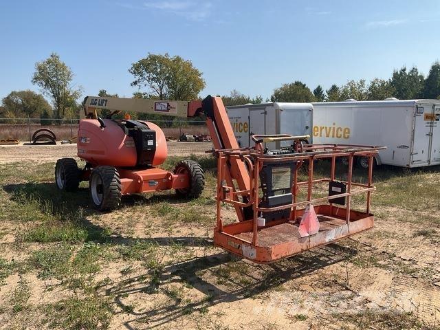 JLG 600AJ رافعات سلة مفصلية