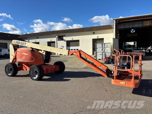 JLG 600AJ رافعات سلة مفصلية