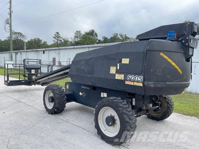 JLG 600S رافعات سلة تلسكوبية