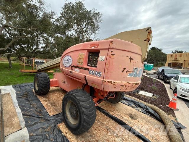 JLG 600S رافعات سلة تلسكوبية