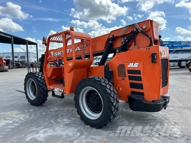 JLG 6042 مناولات متداخلة
