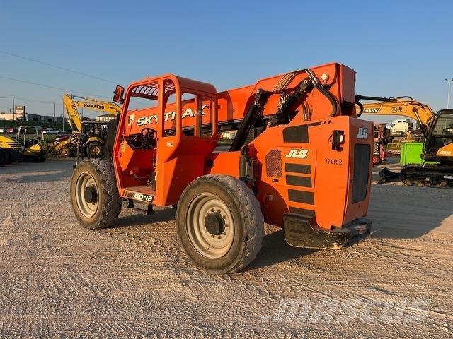 JLG 6042 مناولات متداخلة