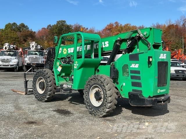 JLG 6042 مناولات متداخلة