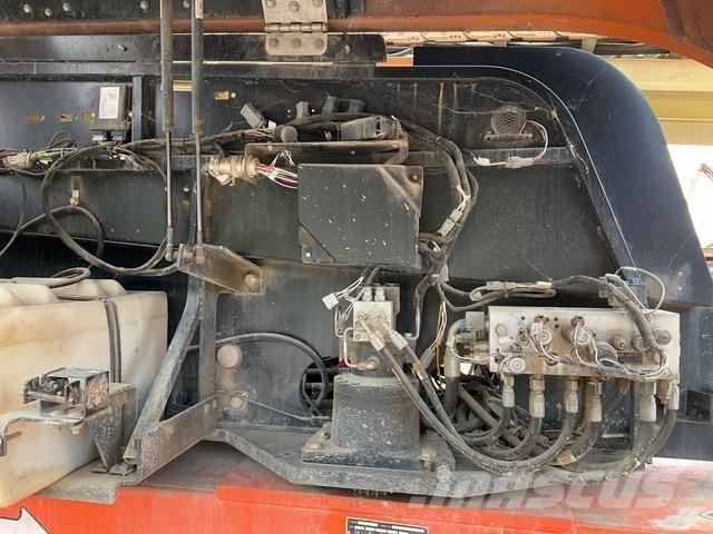 JLG 660SJ رافعات سلة تلسكوبية