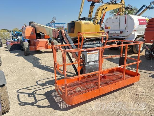 JLG 660SJ رافعات سلة تلسكوبية