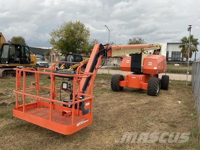 JLG 800 AJ رافعات سلة مفصلية