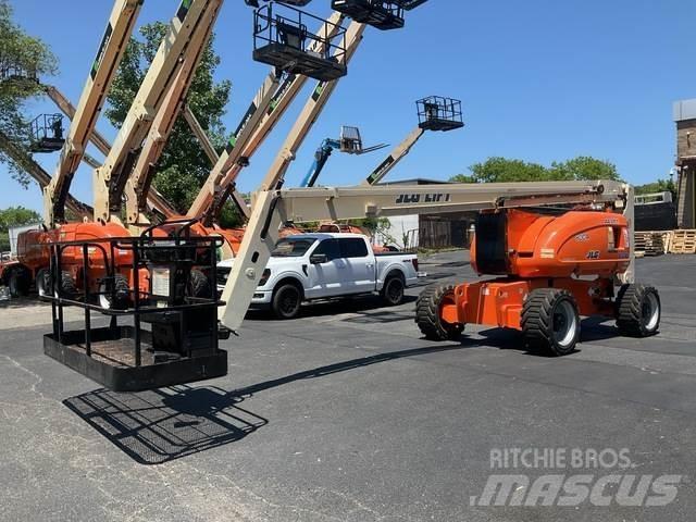 JLG 800A رافعات سلة مفصلية