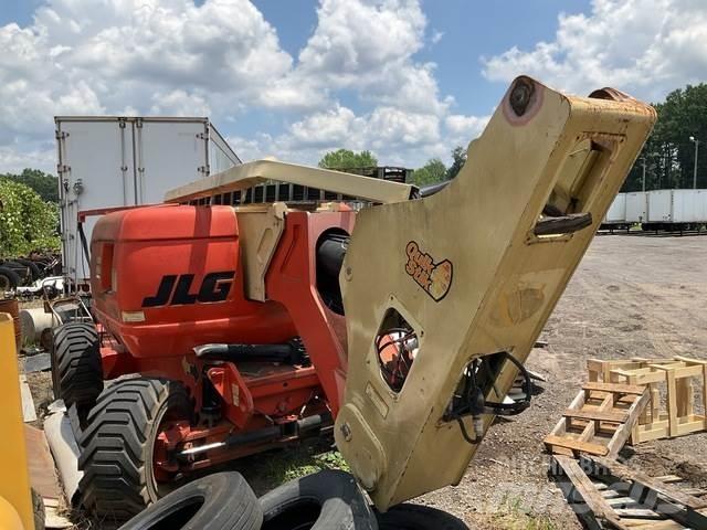 JLG 800AJ أخرى
