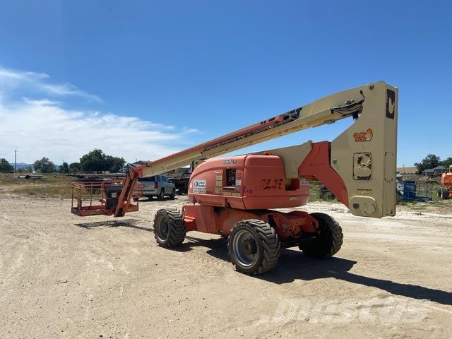 JLG 800AJ رافعات سلة مفصلية