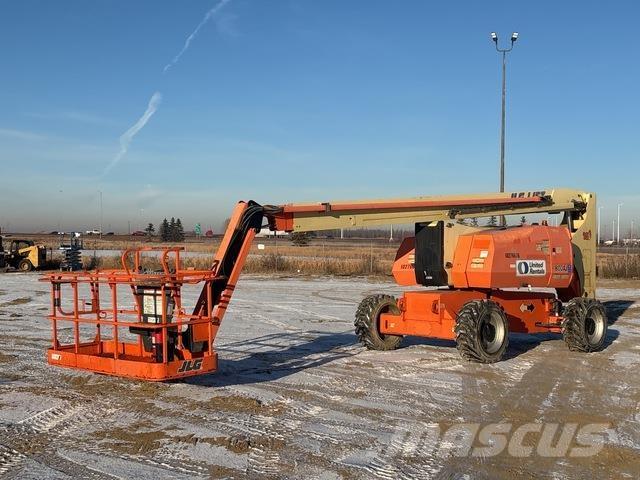 JLG 800AJ رافعات سلة مفصلية