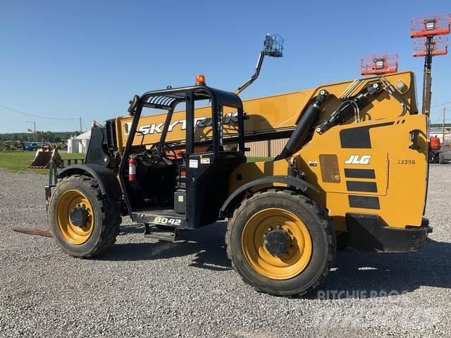 JLG 8042 مناولات متداخلة