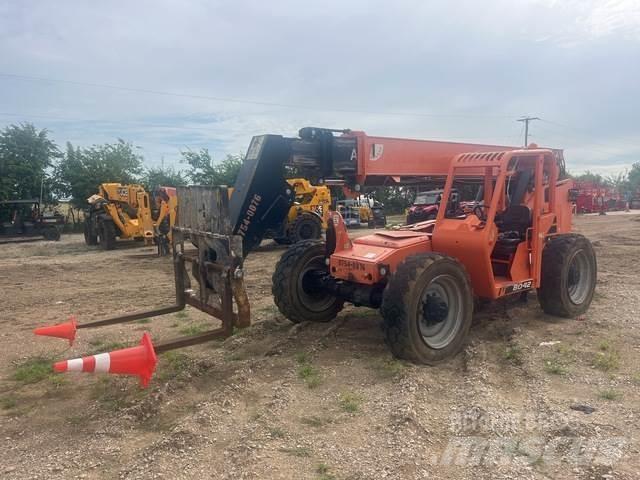 JLG 8042 مناولات متداخلة