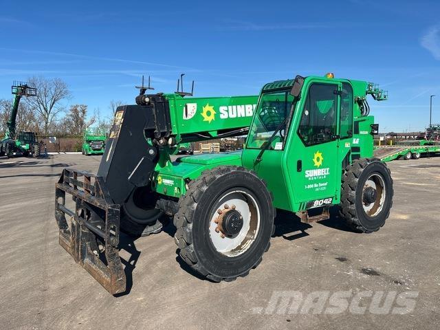 JLG 8042 مناولات متداخلة