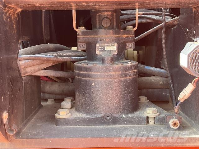 JLG 860SJ رافعات سلة تلسكوبية