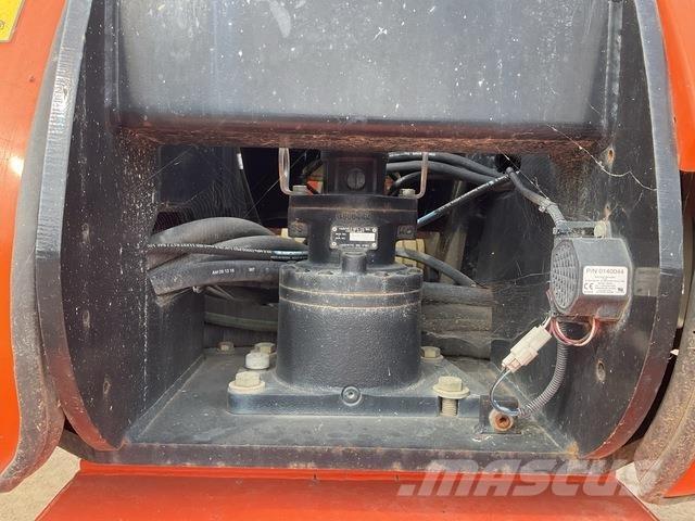 JLG 860SJ رافعات سلة تلسكوبية