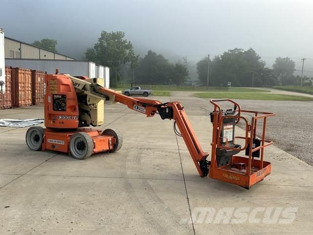 JLG E3000AJP رافعات سلة مفصلية