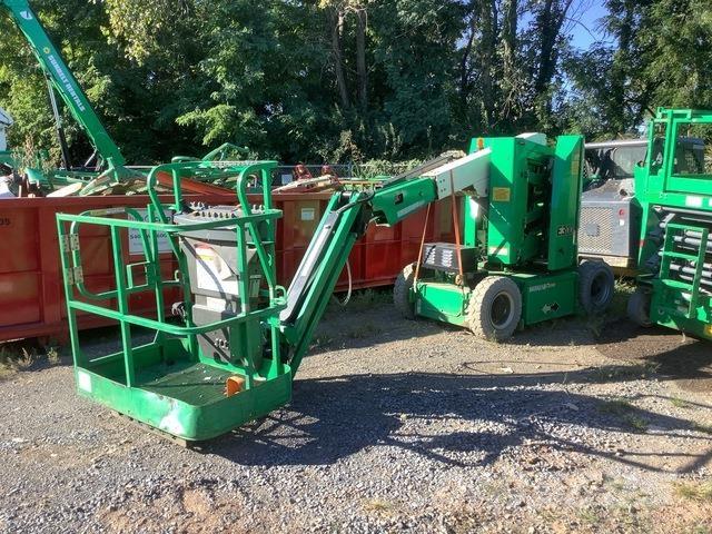 JLG E300AJ رافعات سلة مفصلية