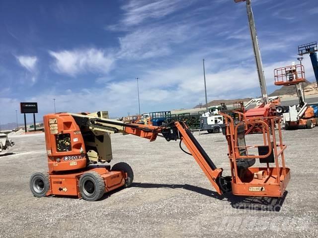 JLG E300AJP رافعات سلة مفصلية