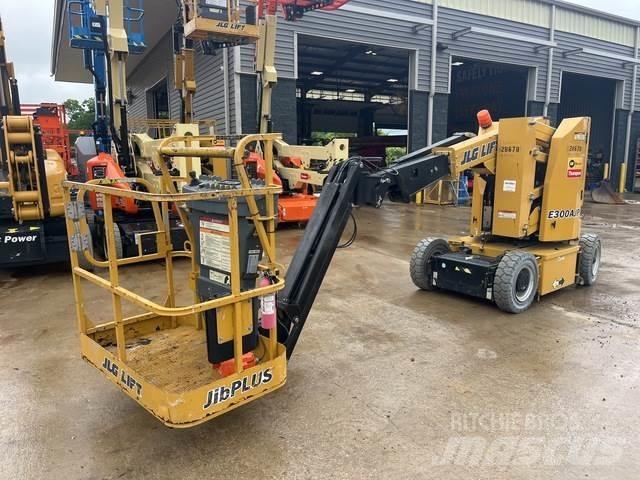 JLG E300AJP رافعات سلة مفصلية