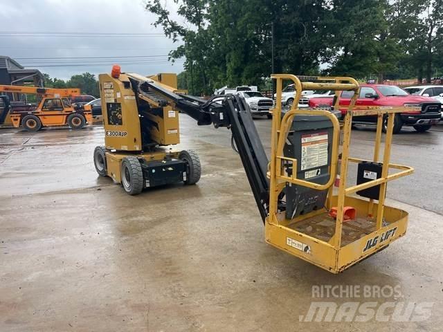 JLG E300AJP رافعات سلة مفصلية