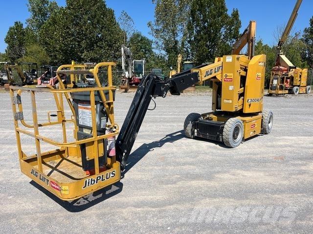 JLG E300AJP رافعات سلة تلسكوبية