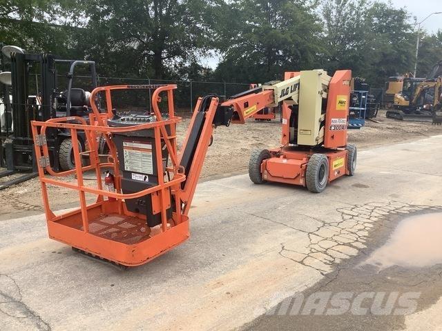 JLG E300AJP رافعات سلة مفصلية
