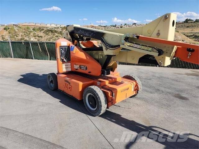 JLG E400AJP رافعات سلة مفصلية
