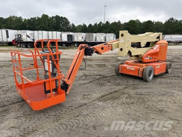 JLG E400AJPN رافعات سلة مفصلية