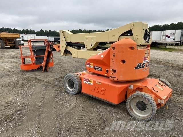 JLG E400AJPN رافعات سلة مفصلية
