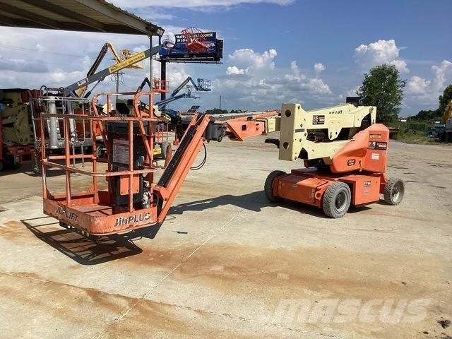 JLG E400AJPN رافعات سلة مفصلية