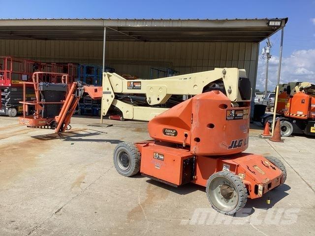 JLG E400AJPN رافعات سلة مفصلية