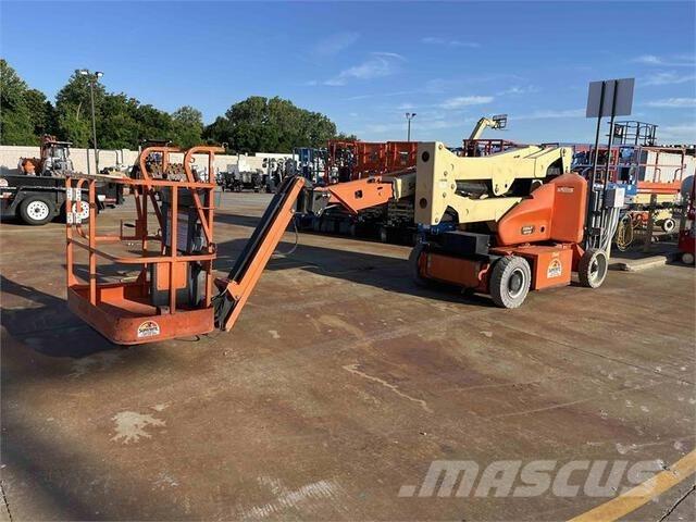 JLG E400AJPN رافعات سلة مفصلية