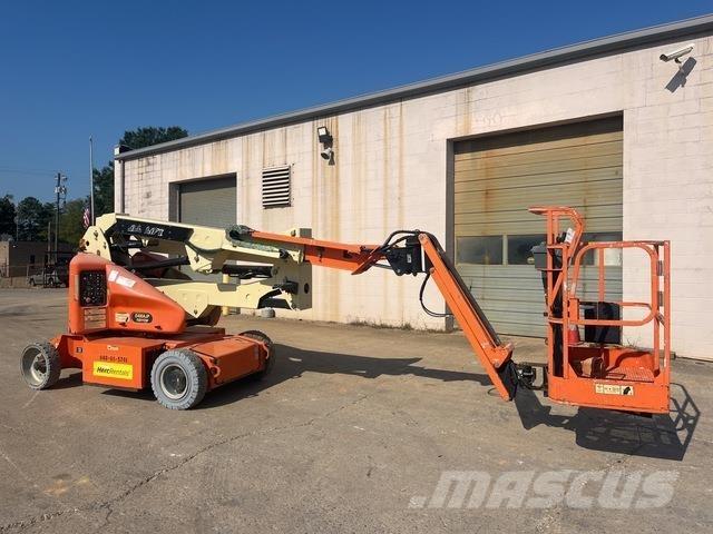 JLG E400AJPN رافعات سلة مفصلية