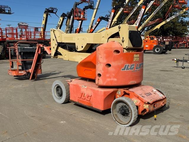 JLG E400AJPN رافعات سلة مفصلية