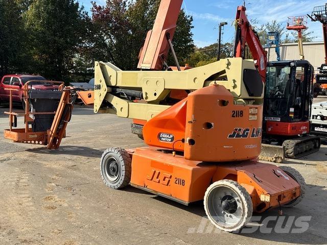 JLG E400AJPN رافعات سلة مفصلية