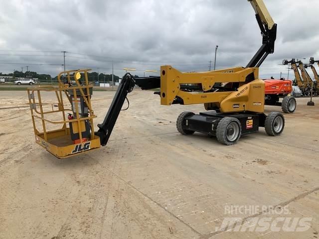 JLG E450AJ رافعات سلة مفصلية
