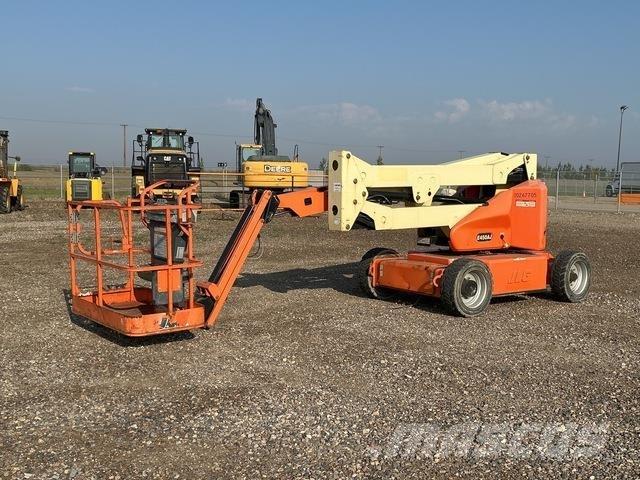 JLG E450AJ رافعات سلة مفصلية