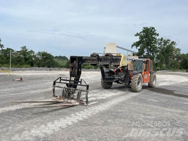 JLG G12-55A مناولات متداخلة