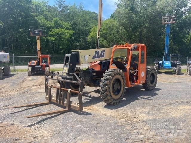 JLG G6-42A مناولات متداخلة