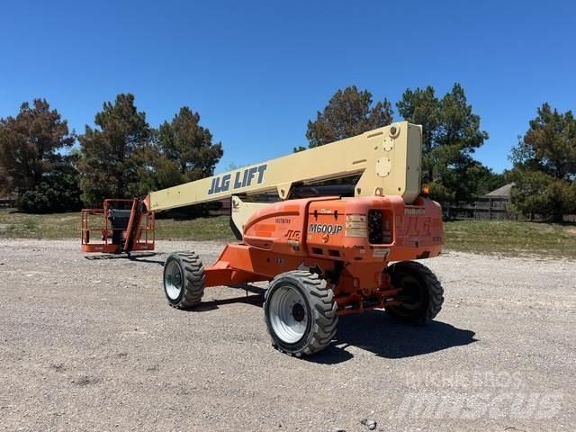 JLG M600JP رافعات سلة مفصلية
