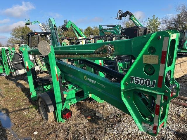 JLG T500J المنصات الهوائية المثبتة على مقطورة