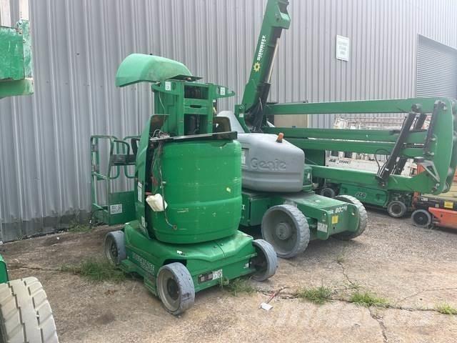 JLG Toucan 26E رافعات السارية الرأسية