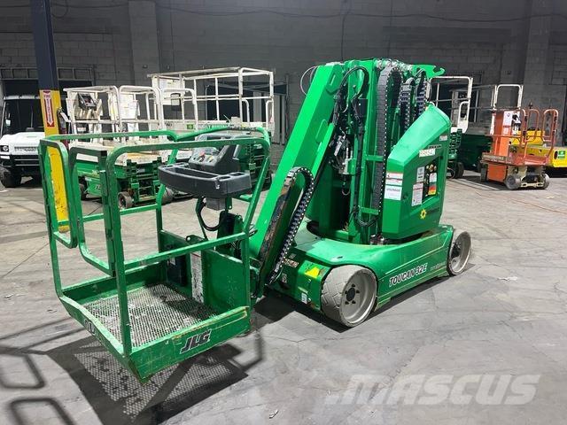 JLG Toucan 32E رافعات السارية الرأسية