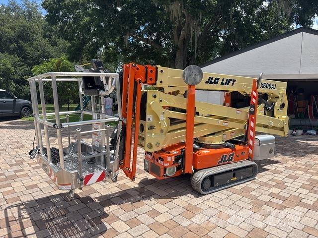 JLG X600AJ رافعات سلة مفصلية